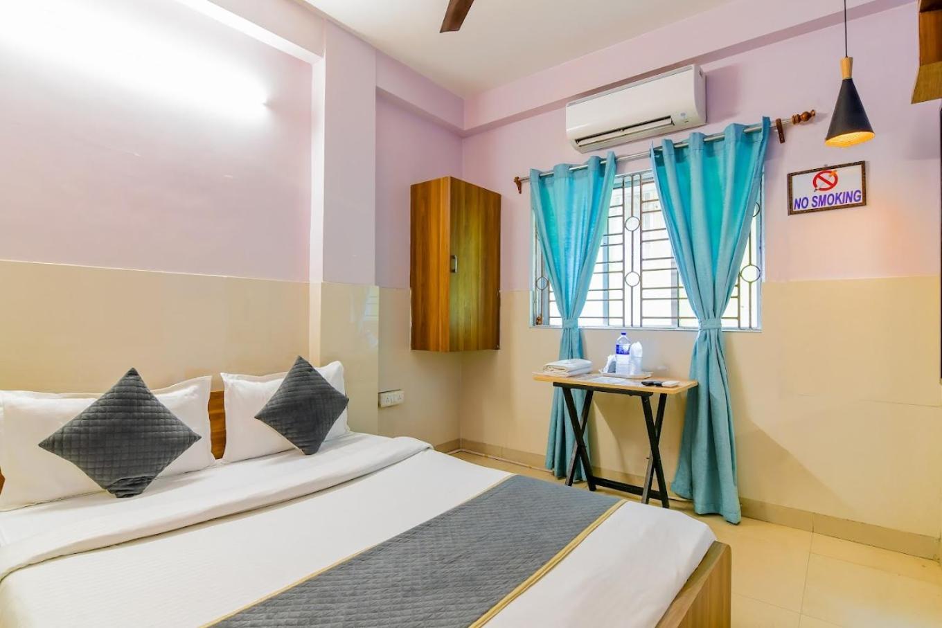 The Kolkata Hotel ภายนอก รูปภาพ
