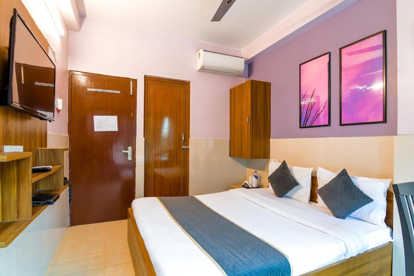 The Kolkata Hotel ภายนอก รูปภาพ